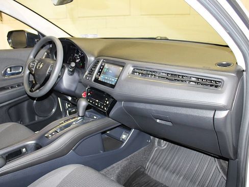 Used 2022 Honda HR-V EX image 26