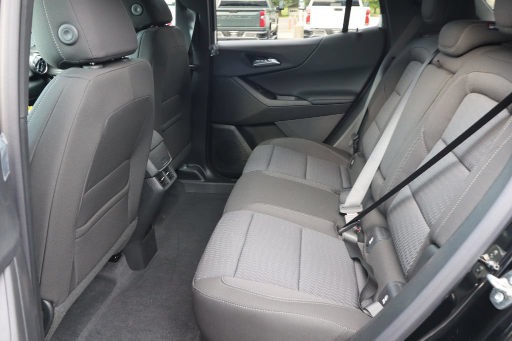 New 2027 Chevrolet Equinox LT FWD image 19