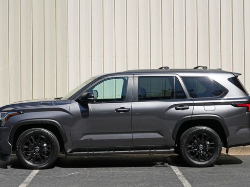 Used 2024 Toyota Sequoia Limited AWD/4WD image 53