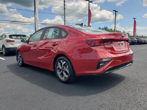 Certified 2021 Kia Forte LXS FWD image 6