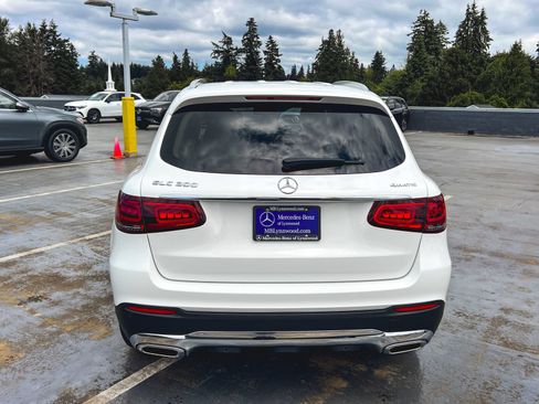 Used 2022 Mercedes-Benz GLC 300 4MATIC image 8