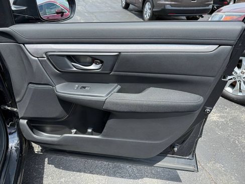 Used 2018 Honda CR-V LX image 32