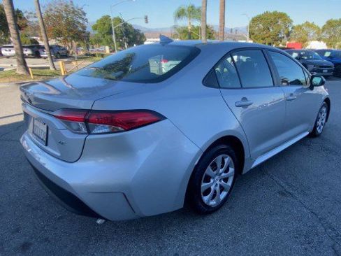 Used 2024 Toyota Corolla LE image 8