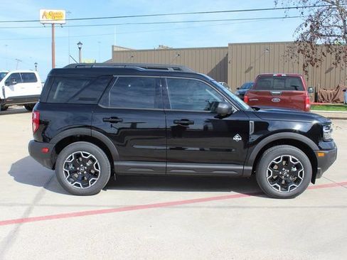 New 2025 Ford Bronco Sport Outer Banks w/ Outer Banks Tech Package+ AWD/4WD image 3