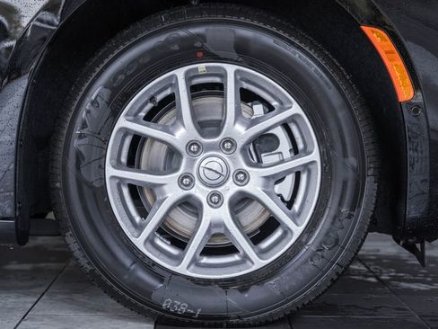 New 2026 Chrysler Pacifica Select image 15