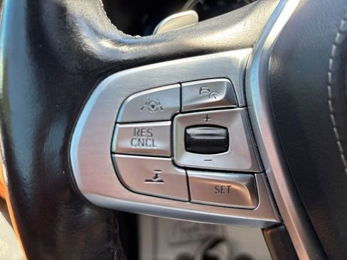 Used 2018 BMW 750i image 47