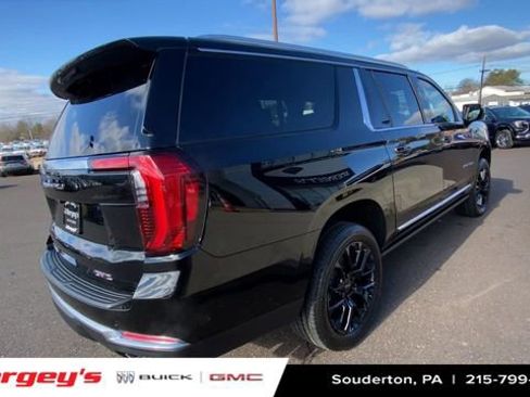 New 2026 GMC Yukon XL Denali w/ Sun & Power Step Package image 9