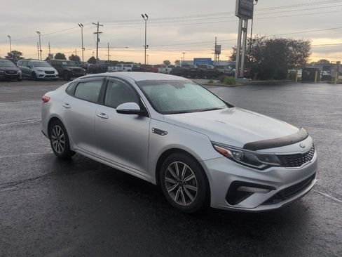 Used 2019 Kia Optima LX w/ LX 17" Wheel Package FWD image 4