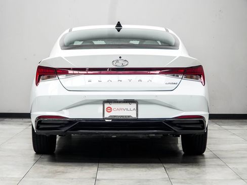 Used 2021 Hyundai Elantra Limited FWD image 11