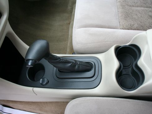 Used 2005 Chevrolet Impala LS w/ Sun And Sound Package image 29