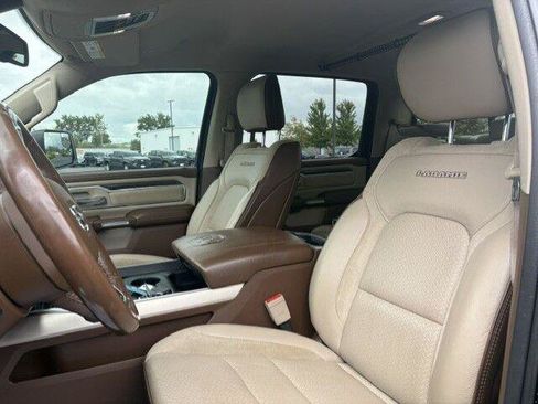 Used 2020 RAM 1500 Laramie AWD/4WD image 2
