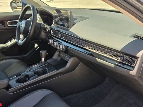 Used 2023 Honda Civic EX-L image 30