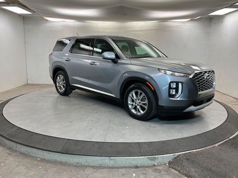 Used 2020 Hyundai Palisade SE image 8