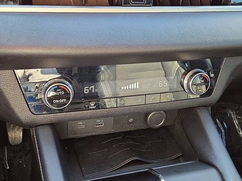 Used 2022 Mitsubishi Outlander SE FWD image 30