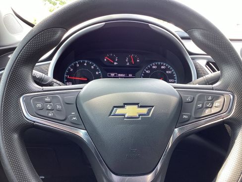 Used 2023 Chevrolet Malibu LT w/ Driver Confidence Package image 10