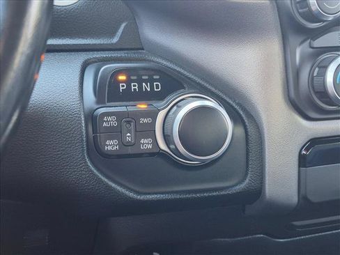 Used 2022 RAM 1500 Big Horn AWD/4WD image 11