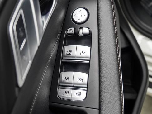 Used 2019 BMW X7 xDrive40i w/ Premium Package AWD/4WD image 40