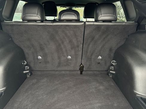 Used 2025 Jeep Compass Limited image 33