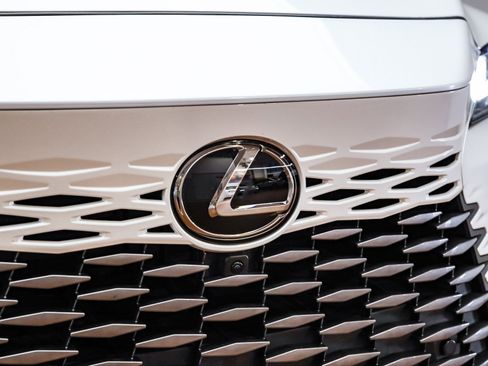 Used 2024 Lexus RX 350 image 6