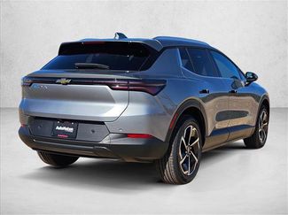 New 2026 Chevrolet Equinox EV LT video 2