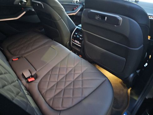 New 2026 BMW X5 xDrive50e w/ Climate Comfort Package image 11
