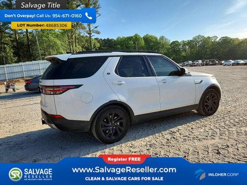Used 2017 Land Rover Discovery HSE AWD/4WD image 4
