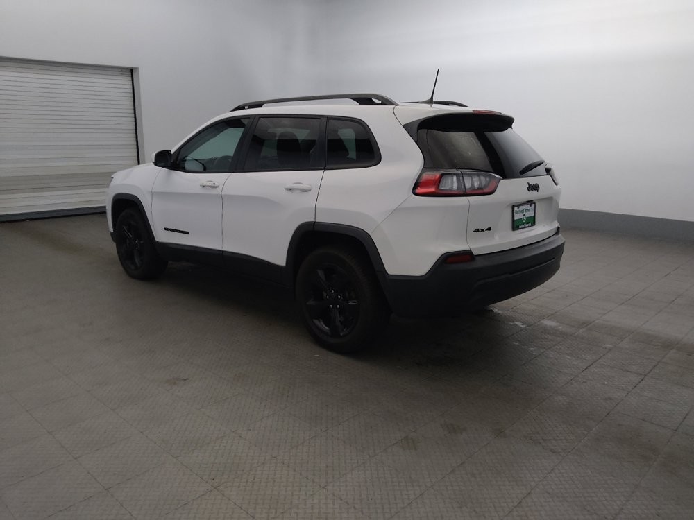 Used 2019 Jeep Cherokee Latitude Plus AWD/4WD image 3