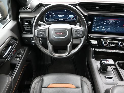 Used 2023 GMC Sierra 1500 AT4 w/ AT4 Premium Package AWD/4WD image 26