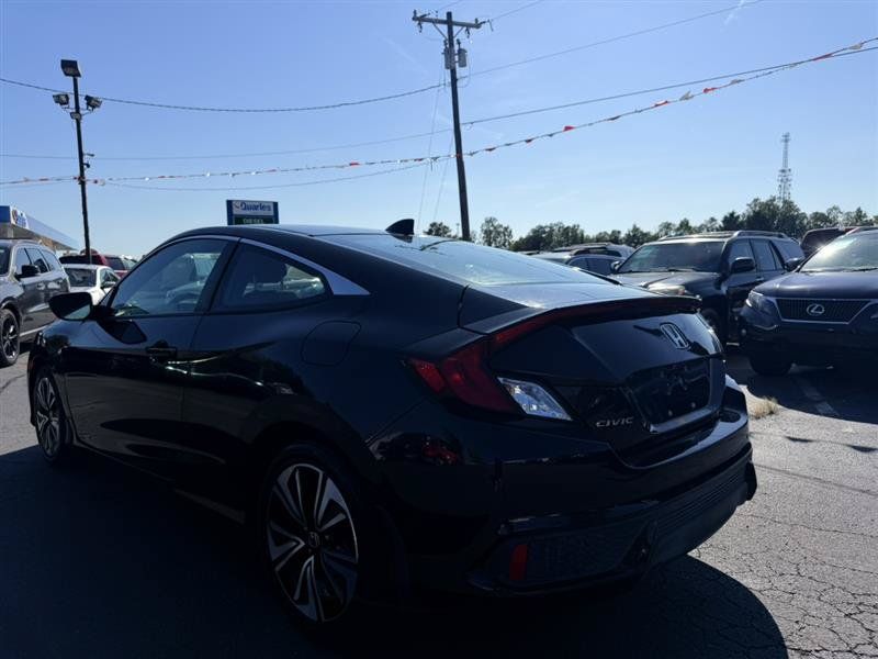 Used 2017 Honda Civic EX-T image 7