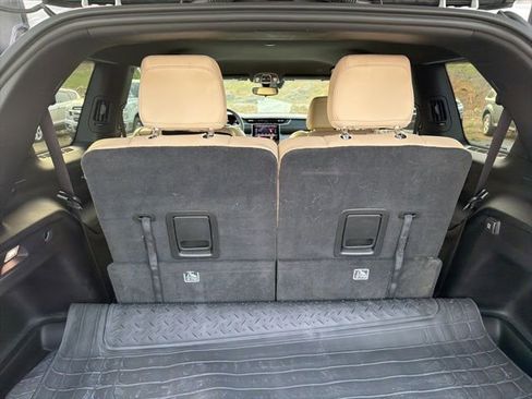 Used 2024 Jeep Grand Cherokee L Limited image 9