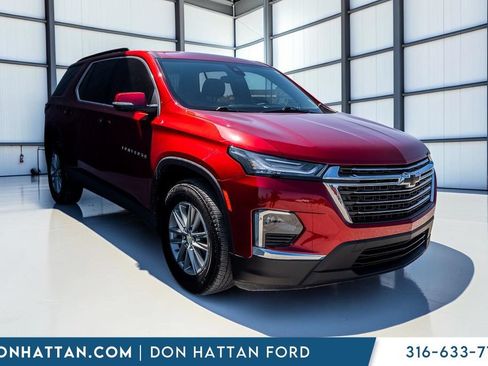 Used 2023 Chevrolet Traverse LT FWD image 33