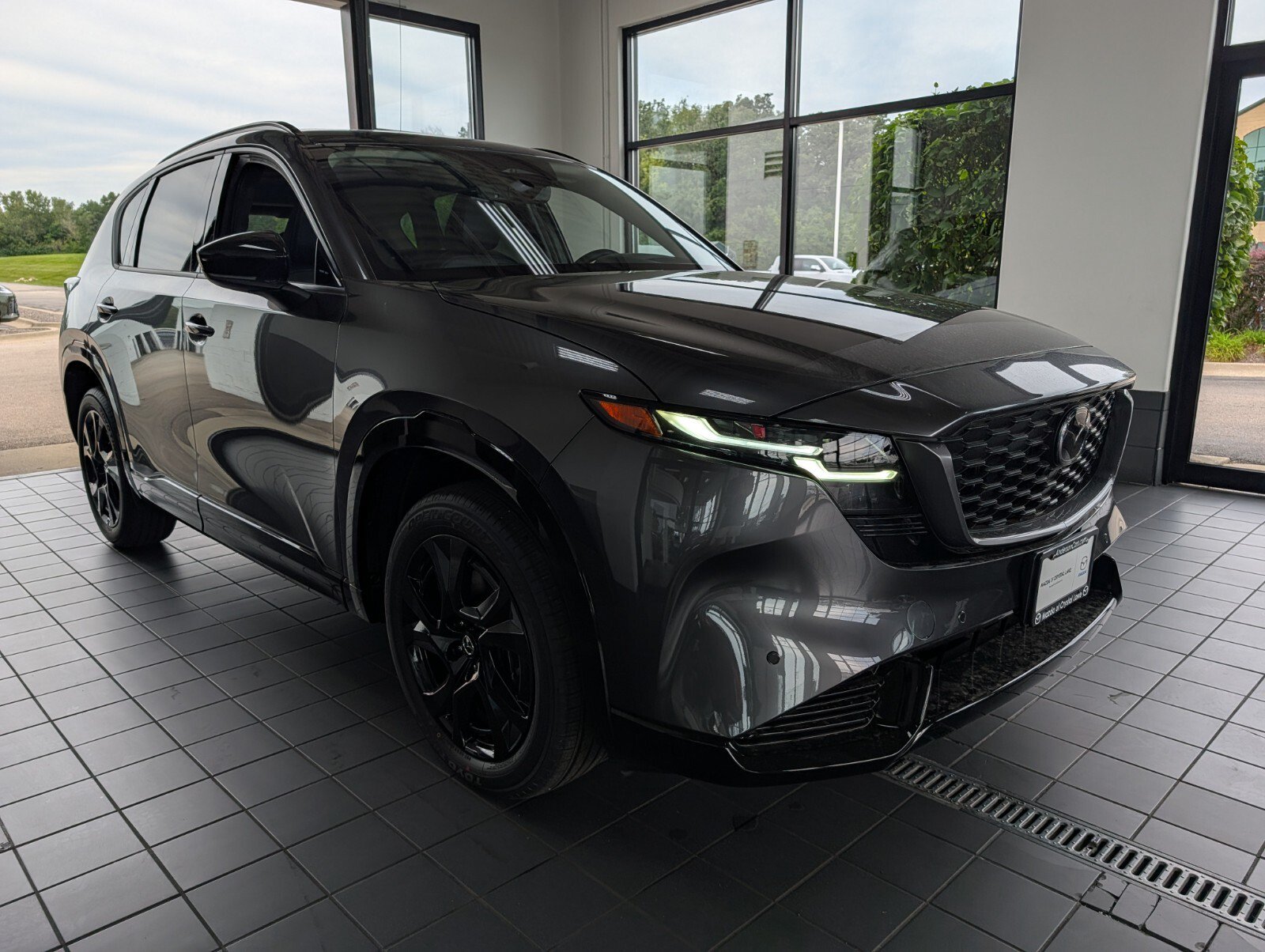 New 2026 MAZDA CX-5 2.5 S w/ Premium Package AWD/4WD image 1