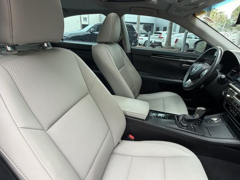 Used 2016 Lexus ES 350 FWD image 44