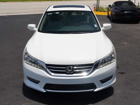 Used 2015 Honda Accord Touring image 23