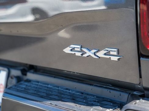 New 2026 RAM 3500 Big Horn AWD/4WD image 10