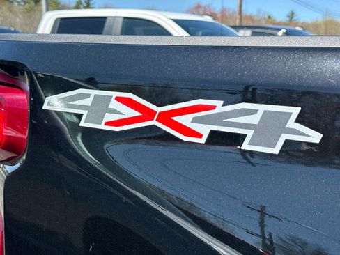 New 2025 Chevrolet Silverado 2500 Custom w/ Custom Value Package image 9