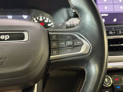 Used 2022 Jeep Compass Limited AWD/4WD image 14