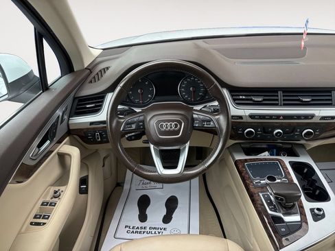 Used 2018 Audi Q7 2.0T Premium AWD/4WD image 19