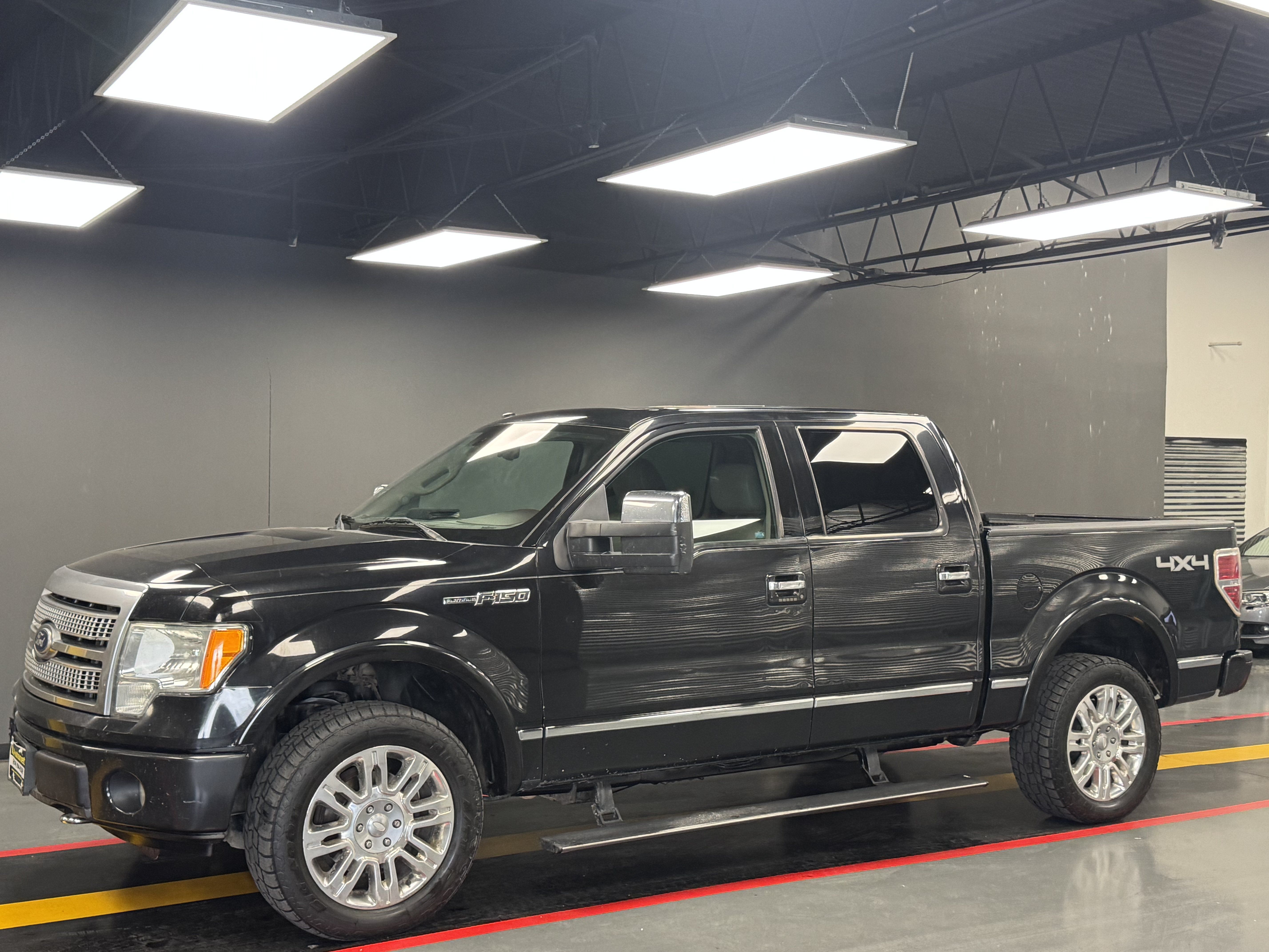 Used 2010 Ford F150 Platinum AWD/4WD image 1