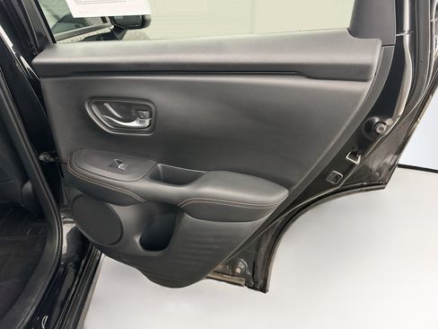 Used 2024 Honda HR-V Sport image 30