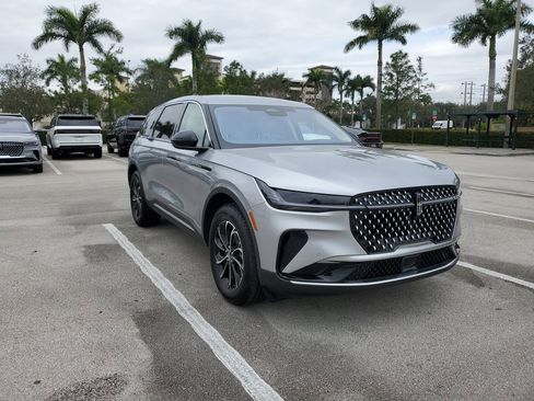 New 2026 Lincoln Nautilus Premier AWD/4WD image 30