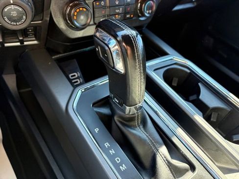 Used 2018 Ford F150 XLT w/ Equipment Group 302A Luxury image 19