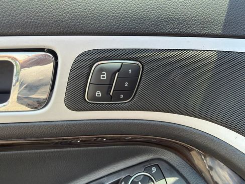Used 2014 Ford Explorer Limited w/ Equipment Group 301A AWD/4WD image 12