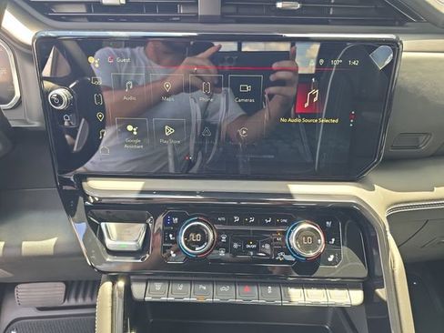 New 2026 GMC Sierra 2500 AT4X AWD/4WD image 21