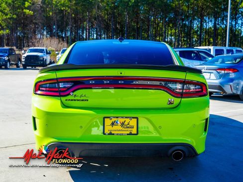 Used 2023 Dodge Charger Scat Pack w/ Navigation & Travel Group image 8