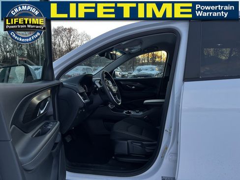 Certified 2024 GMC Terrain SLE image 20