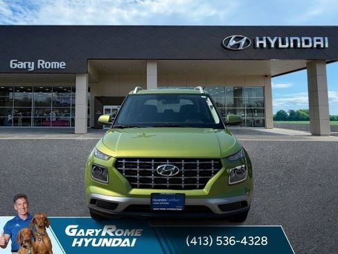 Certified 2023 Hyundai Venue SEL FWD image 10