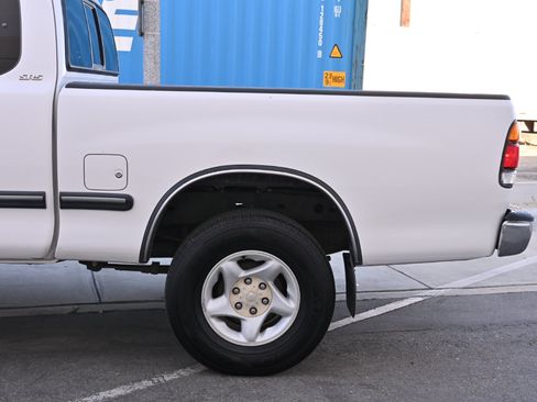 Used 2001 Toyota Tundra SR5 AWD/4WD image 28