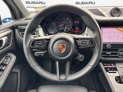 Used 2026 Porsche Macan AWD/4WD image 13