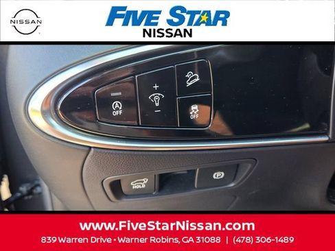 Used 2022 Genesis GV70 2.5T w/ Select Package AWD/4WD image 31